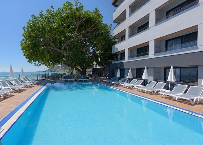 Floria Ξενοδοχείο 4*