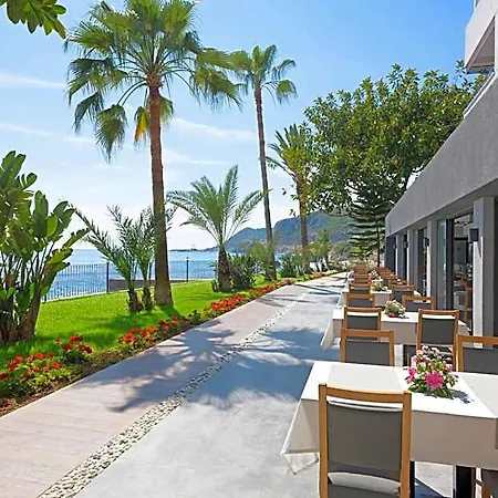 Floria Hotel