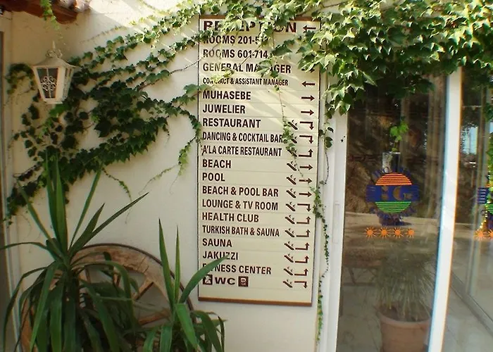 מלון Floria אלאניה