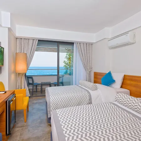 Floria Hotel